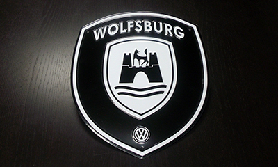 VW WOLFSBURG CREST SIGN メタルサイン マニアックス公式通販｜maniacs