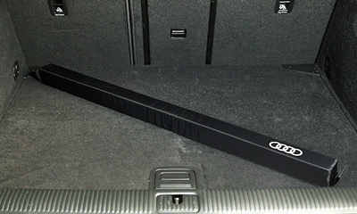 Audi ラゲッジコンパートメントディバイダー 収納ケース マニアックス 