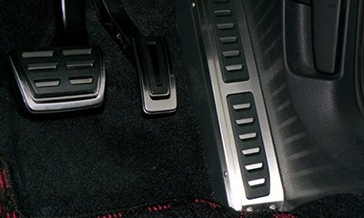 お得な情報満載 Right maniacs Side フットレスト Passat(B8) for 4D-FootPlate パーツ
