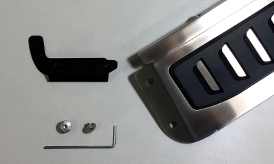 maniacs Right Side 4D-FootPlate for Arteon フットレスト