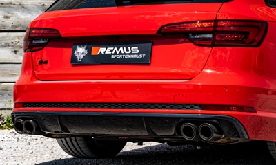 REMUS Sports Label Audi S4（8W）avant Φ84 カーボン アングル W 左右 