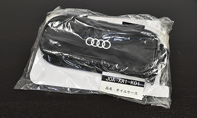 22GS】Audi オイルケース 22GS-販売終了品 マニアックス公式通販｜maniacs web shop