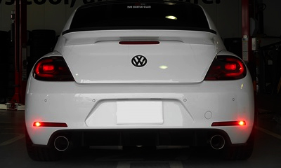 VW純正 The Beetle LED リアフォグランプ(左側) テールライト マニアックス公式通販｜maniacs web shop