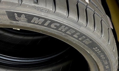 MICHELIN PILOT SPORT 5 225/40ZR18 92Y XLタイヤ交換【ご来店専用