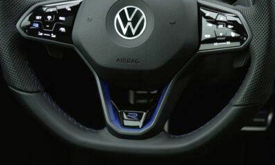 VW純正 Golf R 20Years ステアリングトリム ステアリング、バッジ