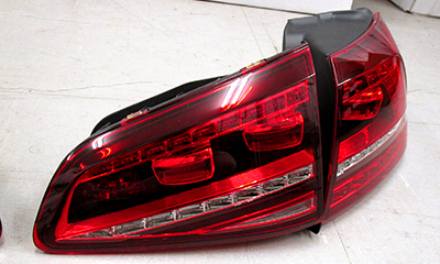 OL/US】VW純正 Golf7 LEDテールライトセット（GTIレッド