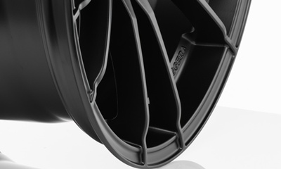 OL/US】OZ Ultraleggera HLT 4本セット ホイール・タイヤ