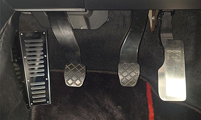 COX Original Foot Rest -BLACK- for VW up!/up! GTI フットレスト